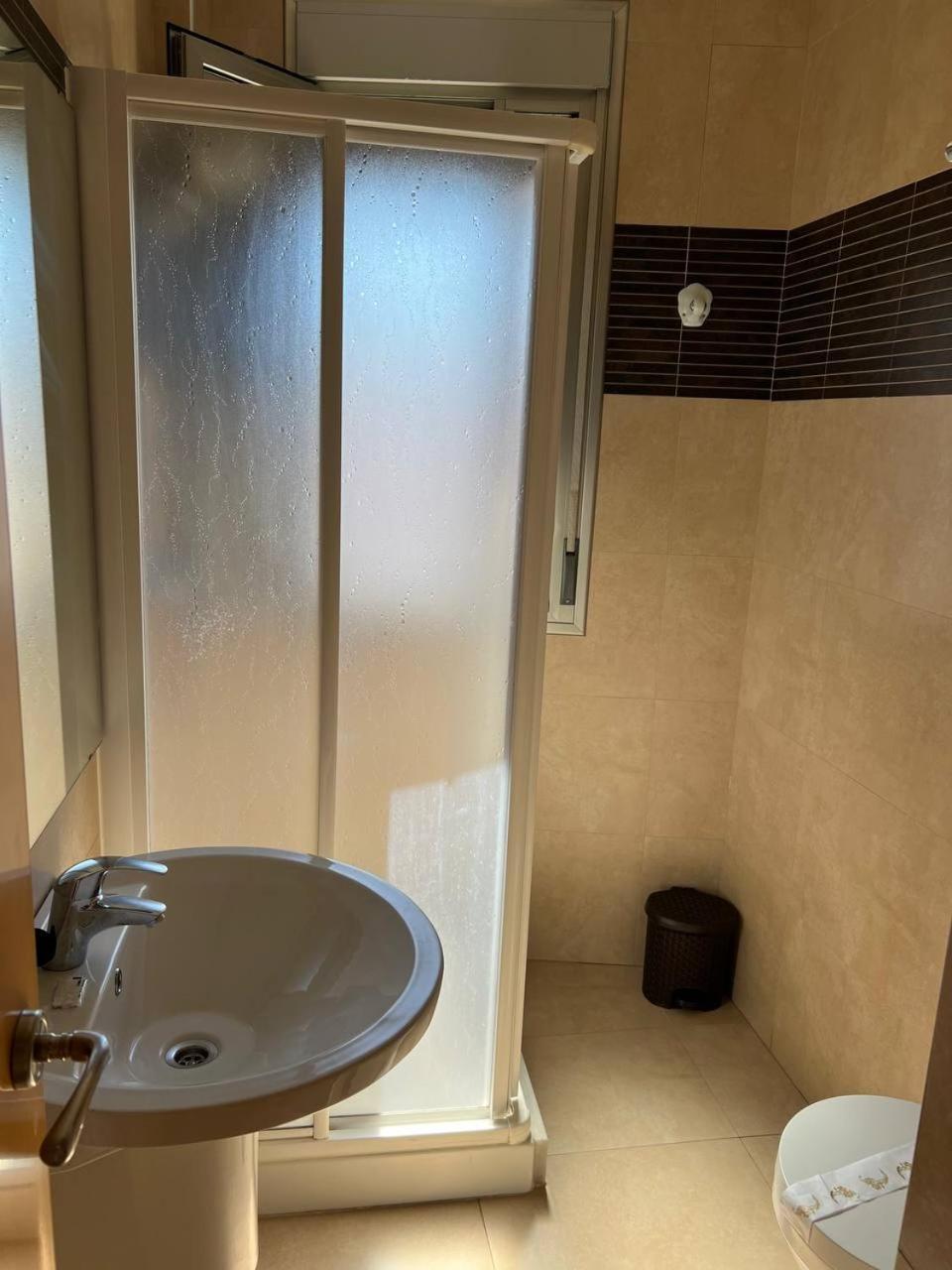 Hostal Manuela Punta Umbría Eksteriør billede